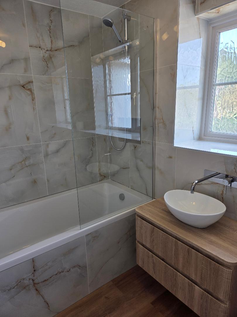 Kings Hill: New family bathroom 